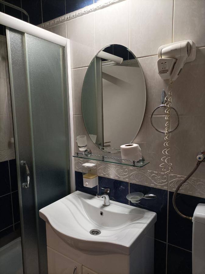 Gm Apart Hotel Ni Buitenkant foto