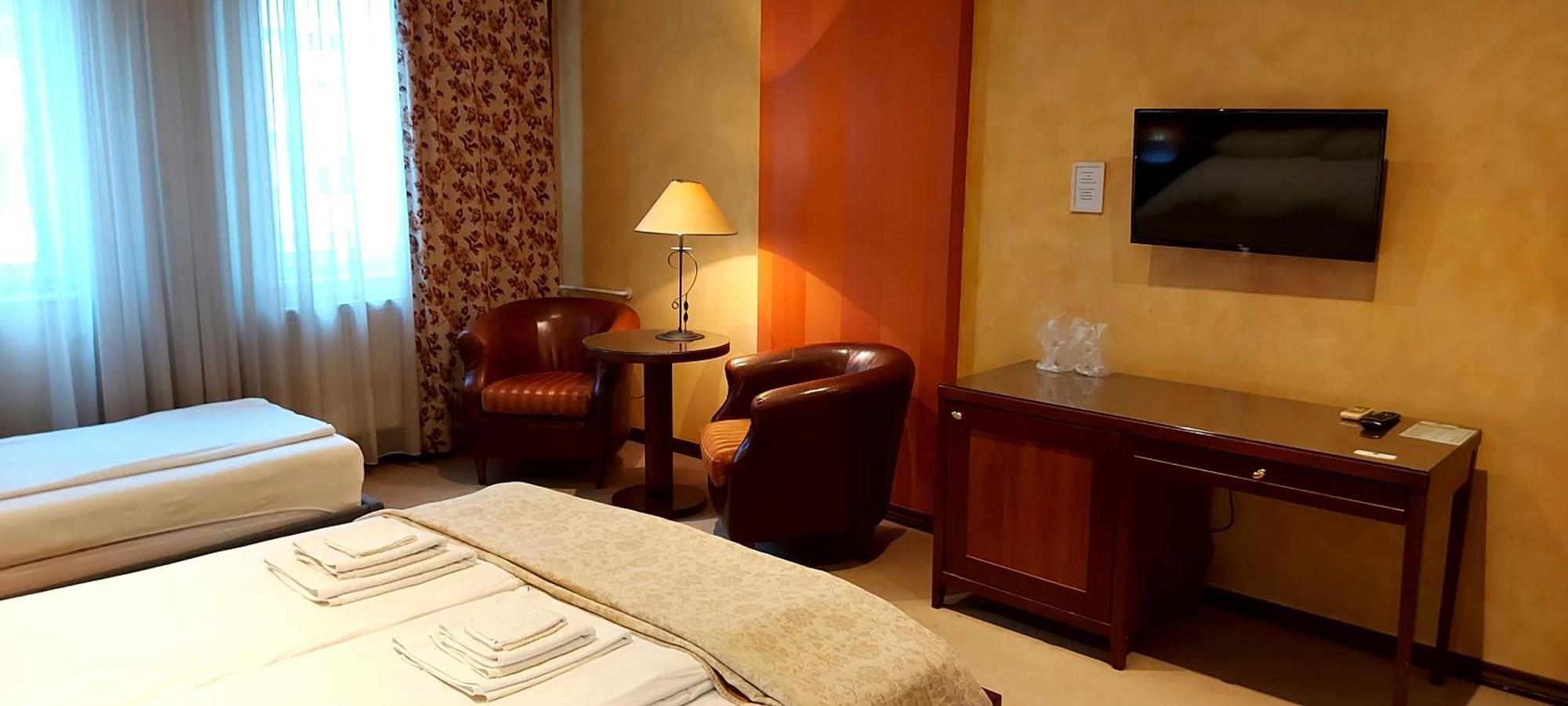 Gm Apart Hotel Ni Buitenkant foto